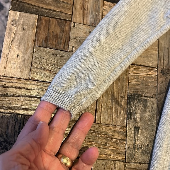 Disney Aristocats Marie Gray Embroidered Long Sleeve Sweater Dress Size 2 - Picture 6 of 10